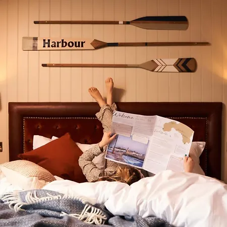 Inn Harbour 4*