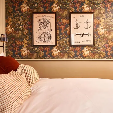 Inn Harbour 4*