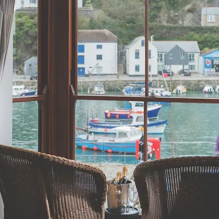 Inn Harbour Porthleven